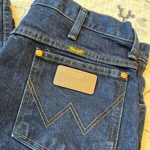 Wrangler Cowboy Cut - Slim Fit, Dark Wash | Size 34 / 32